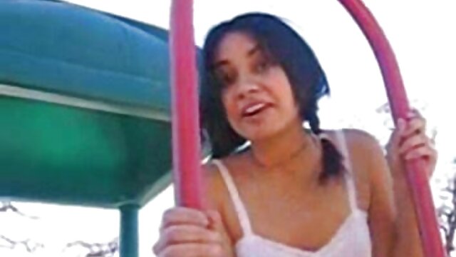 Toerana tena :  Busty mena mena milf mahazo voadona mafy Sarimihetsika ho an'ny olon-dehibe 