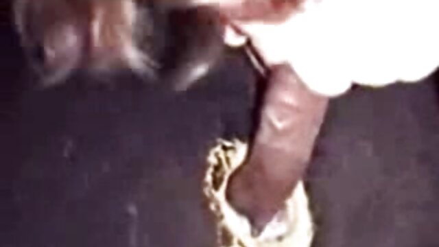 Toerana tena : Dokotera manadala busty mpiara-miasa taorian'ny blowjob azy sy ny marary Sarimihetsika ho an'ny olon-dehibe